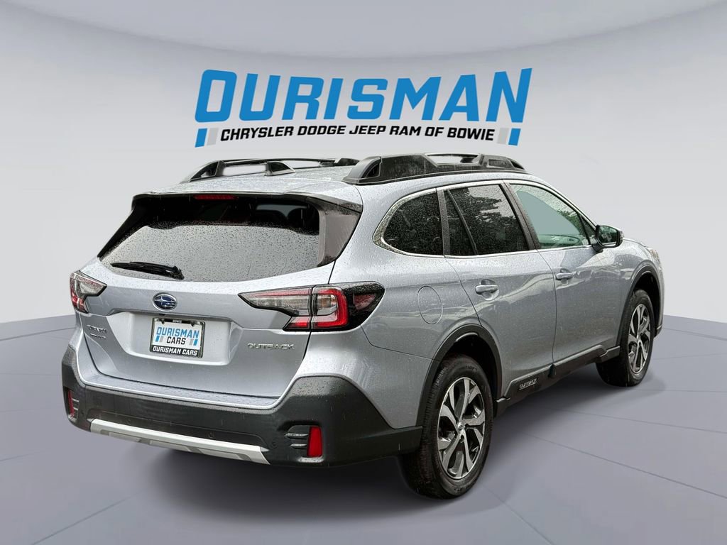 Used 2022 Subaru Outback Limited AWD/4WD image 2