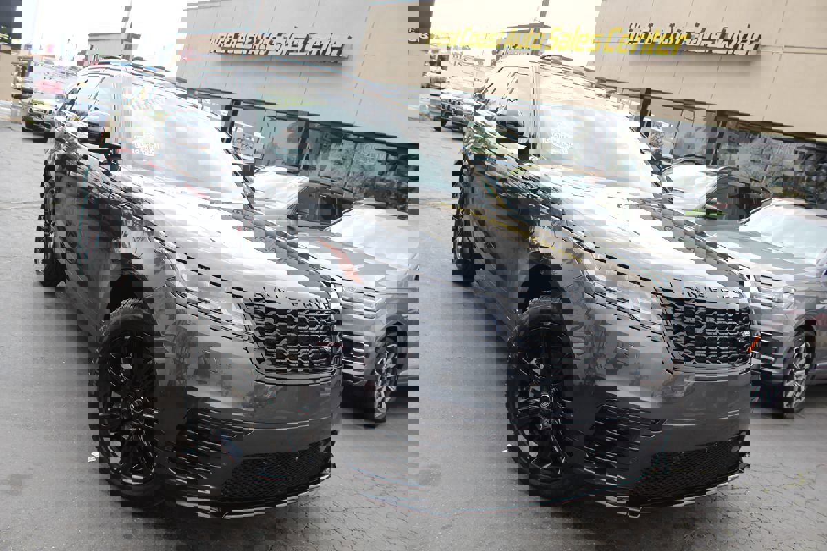 Used 2021 Land Rover Range Rover Velar R-Dynamic S image 39