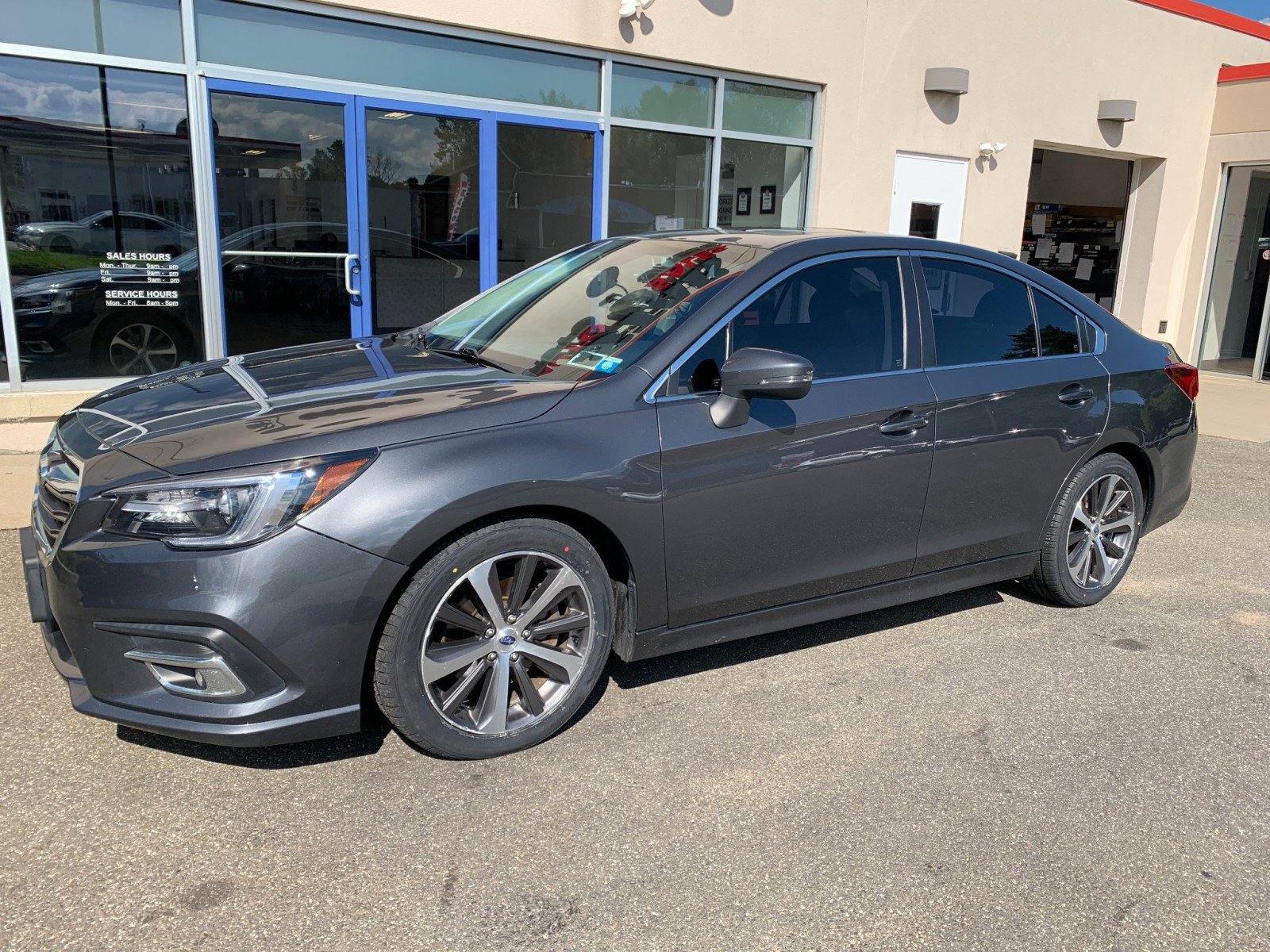 Used 2019 Subaru Legacy 3.6R Limited AWD/4WD image 1