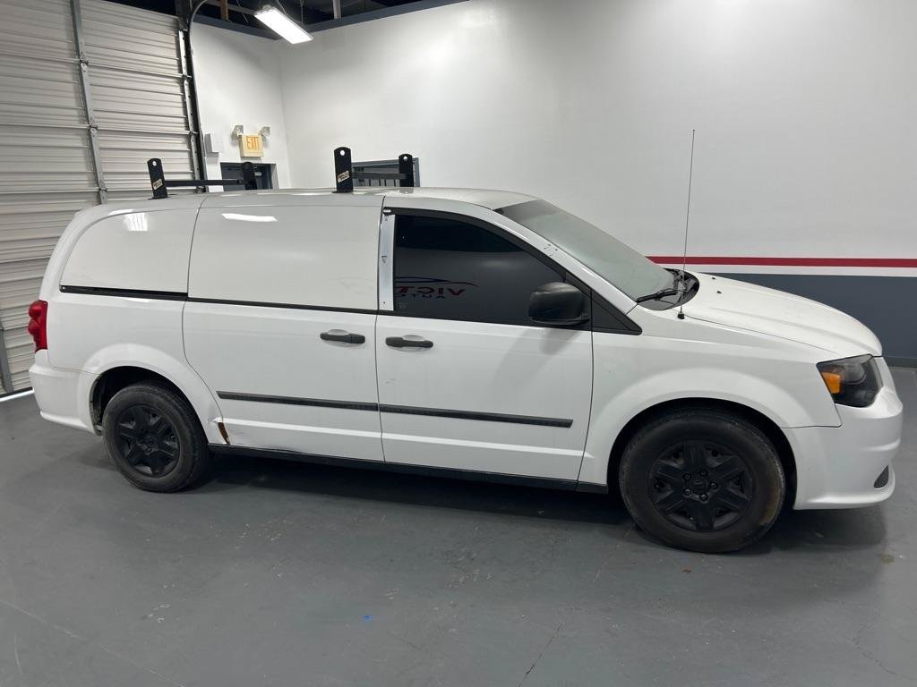 Used 2014 RAM C/V Tradesman w/ UConnect Hands-Free Group FWD image 6