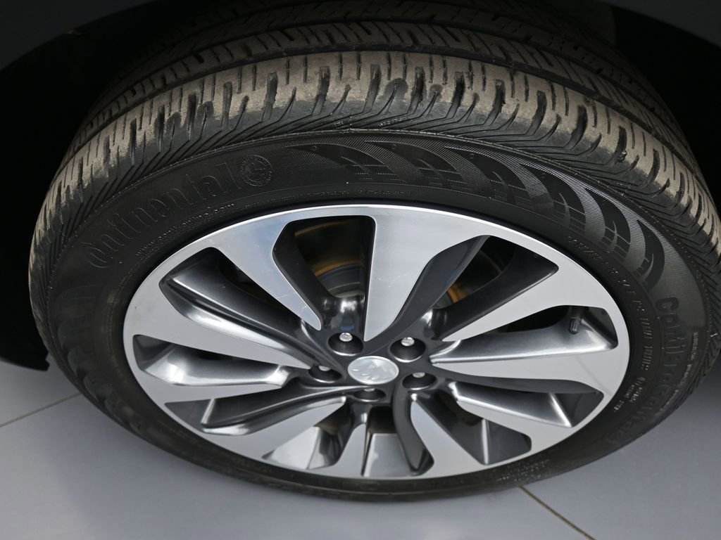 Used 2022 Buick Encore Preferred w/ Safety Package image 14