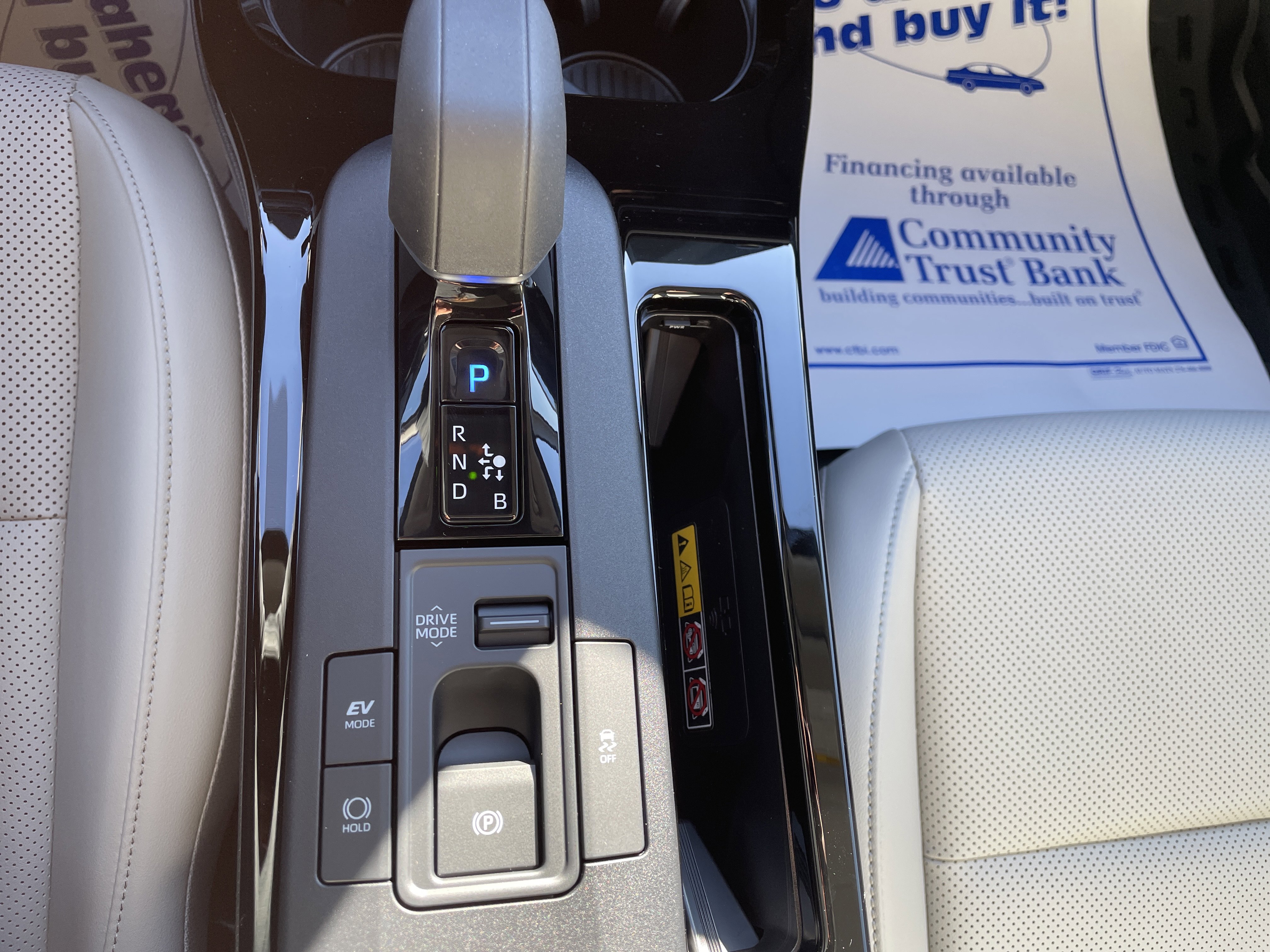 New 2026 Toyota Prius XLE image 18