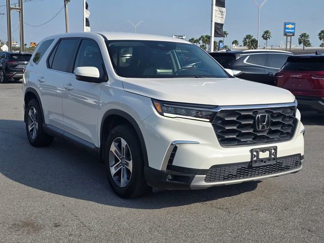 Used 2024 Honda Pilot EX-L image 3