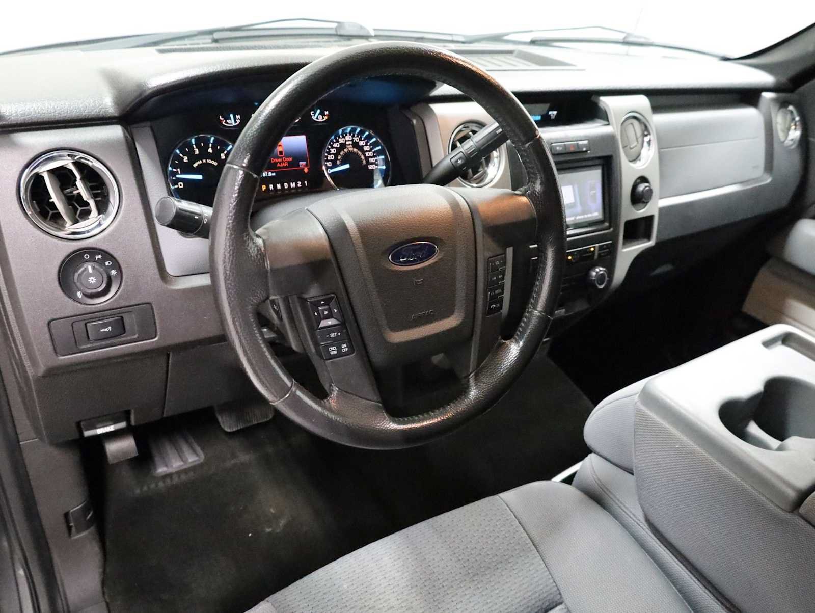 Used 2012 Ford F150 XLT w/ XLT Chrome Pkg AWD/4WD image 4