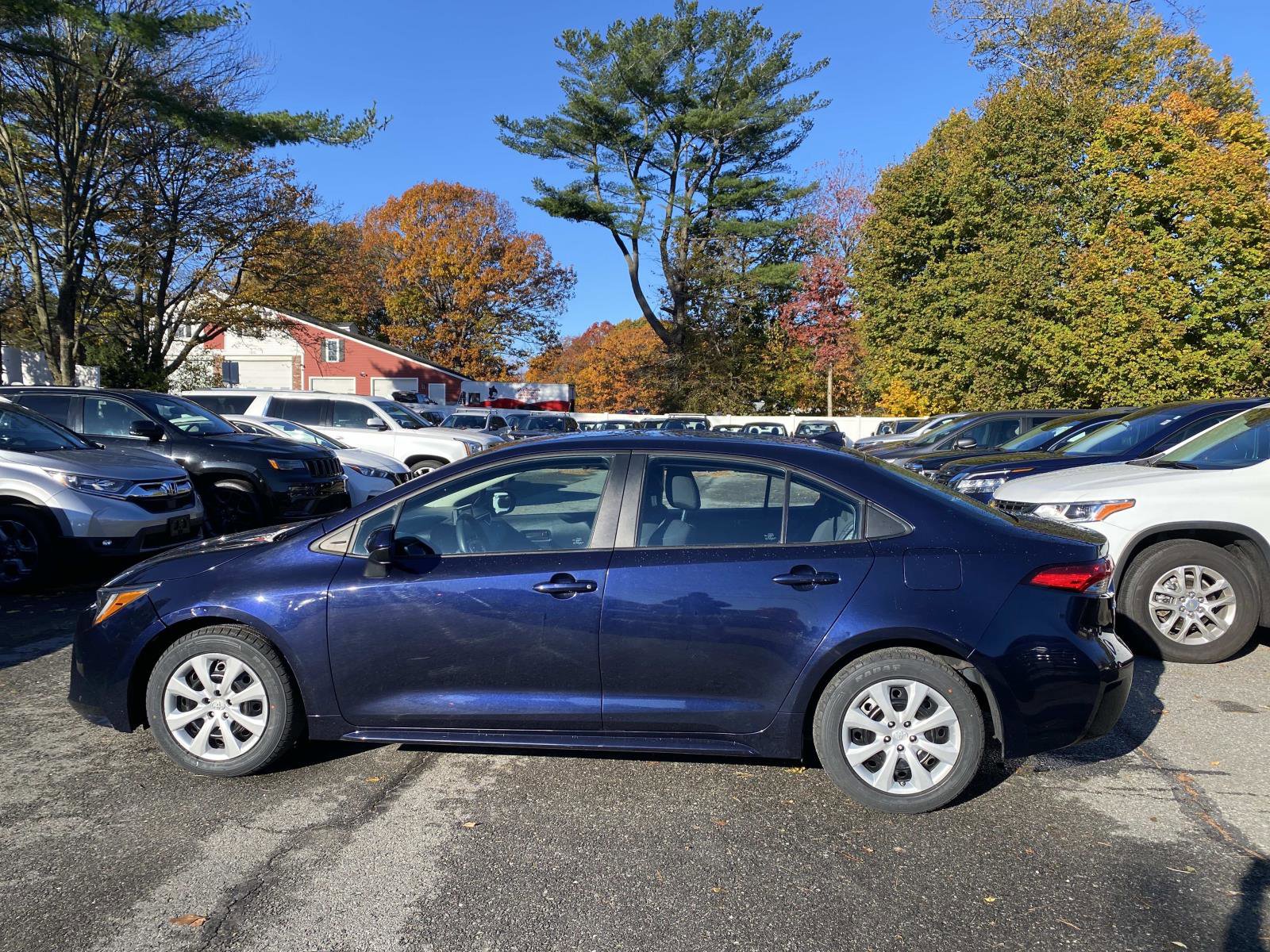 Used 2022 Toyota Corolla LE video 2