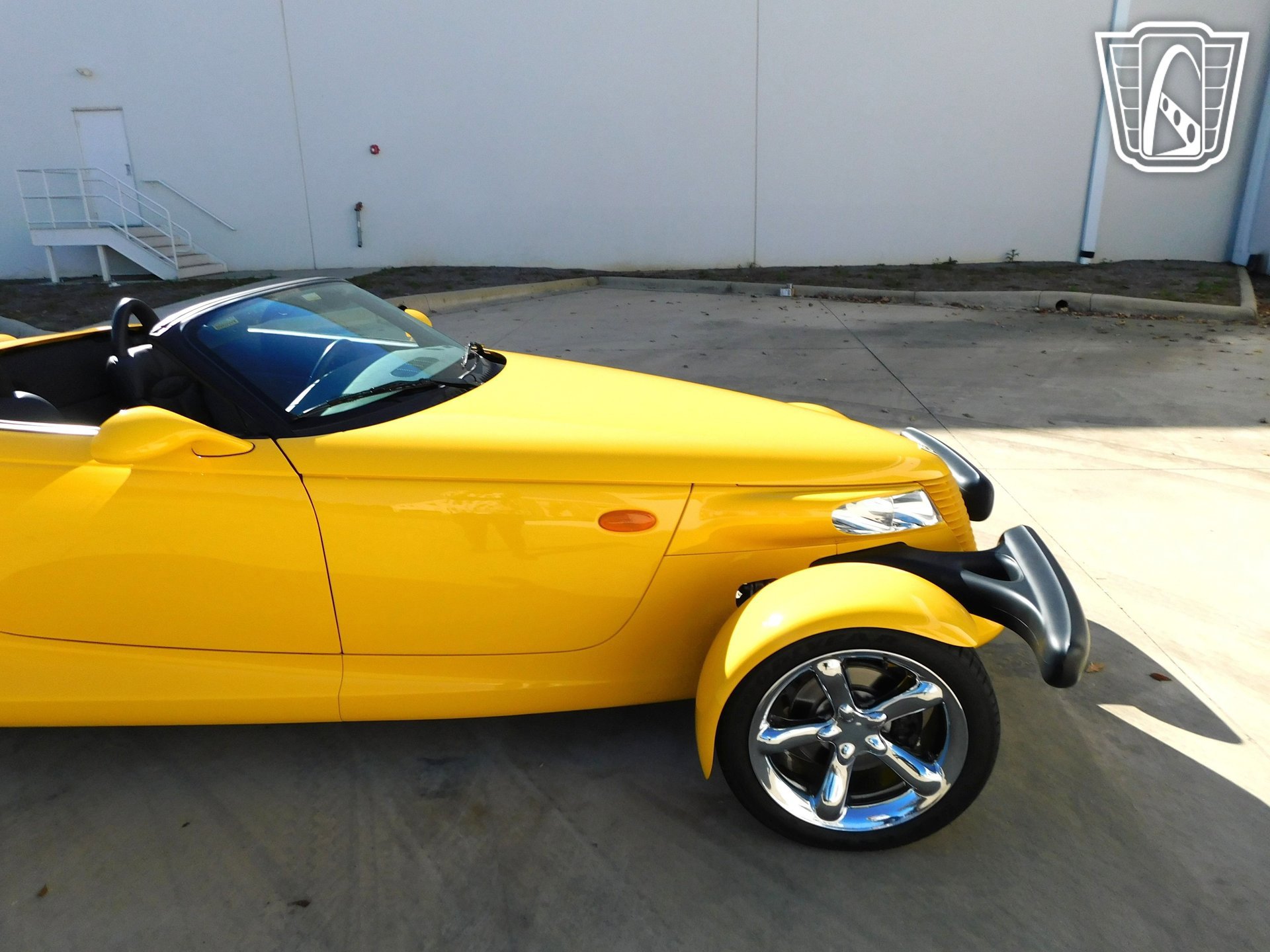 Used 2000 Plymouth Prowler RWD image 35