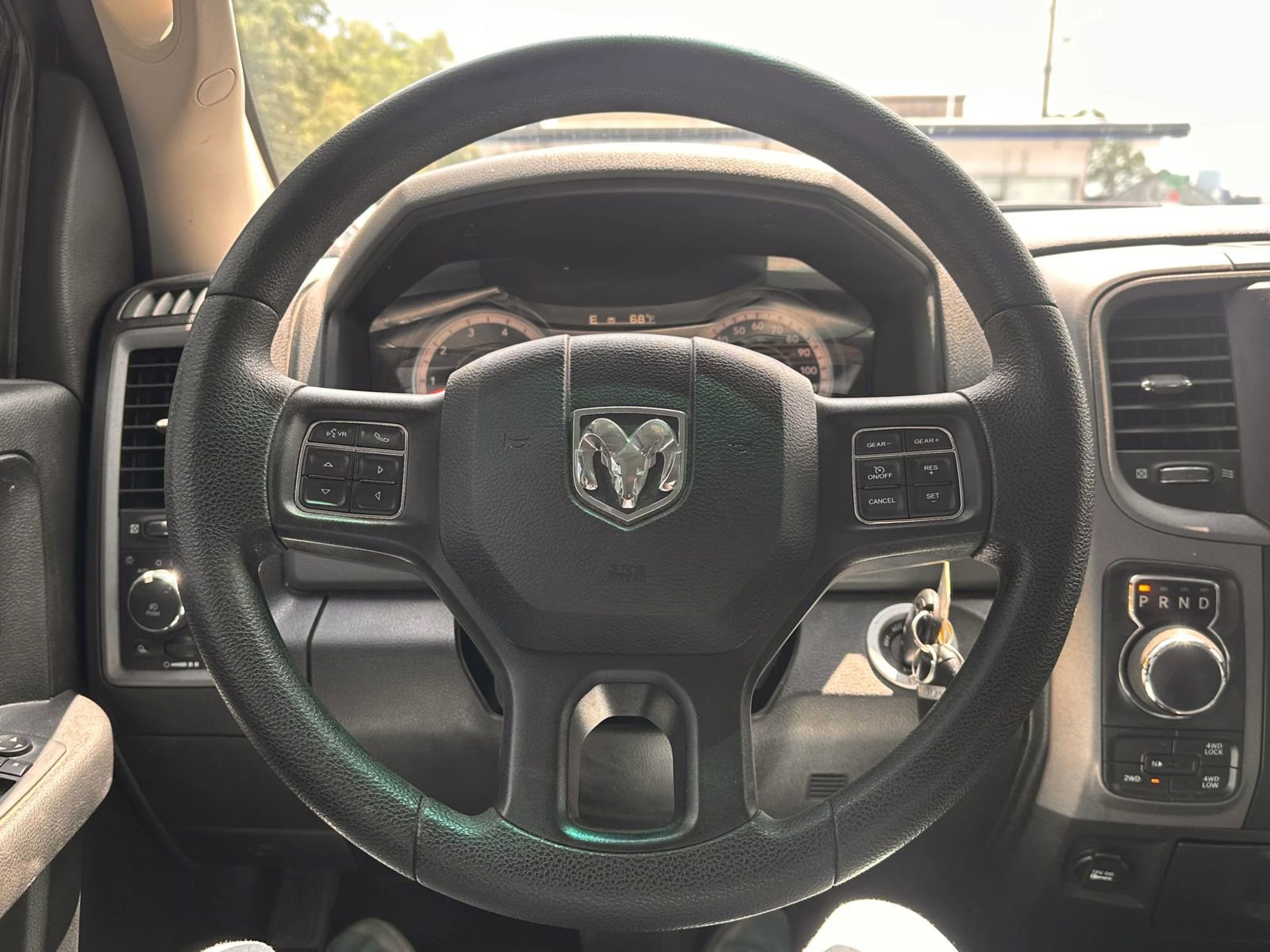 Used 2017 RAM 1500 Express w/ Express Value Package AWD/4WD image 25