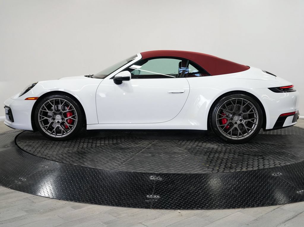 Used 2024 Porsche 911 Carrera S RWD image 8