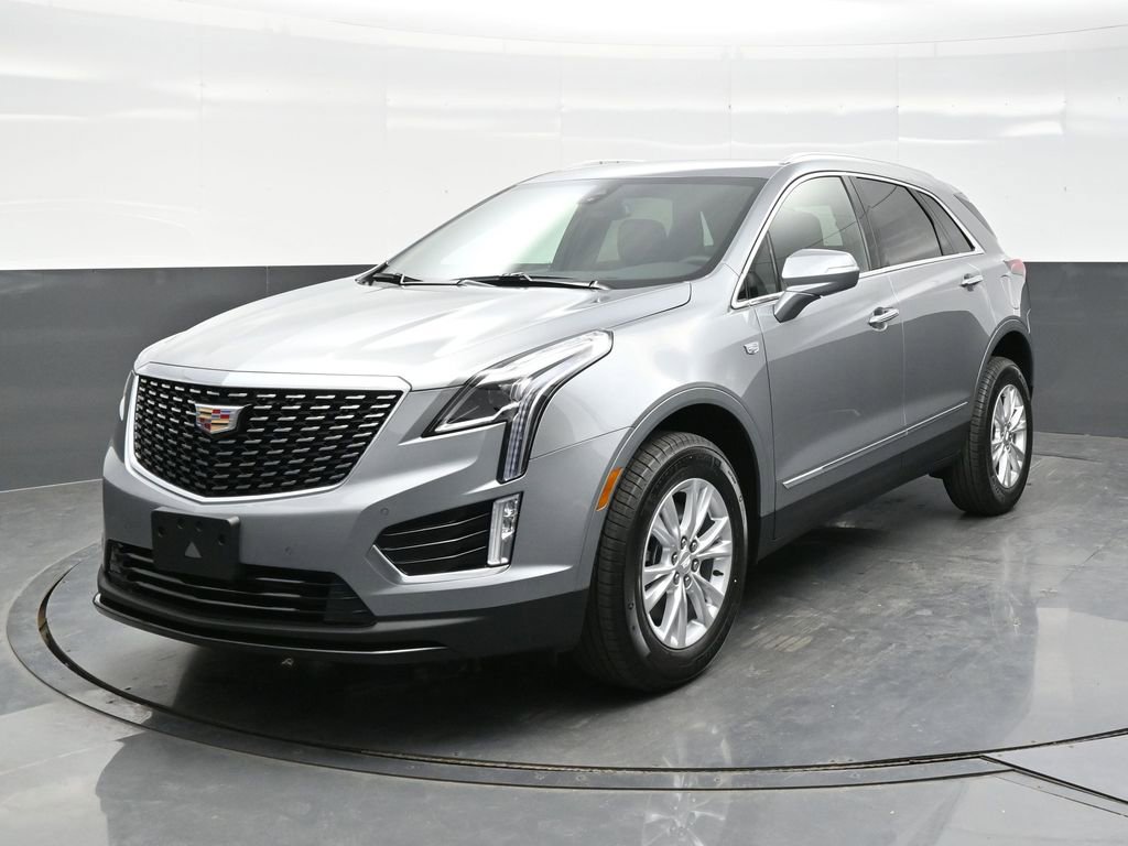 New 2026 Cadillac XT5 Luxury w/ LPO, Floor Liner Package AWD/4WD image 2