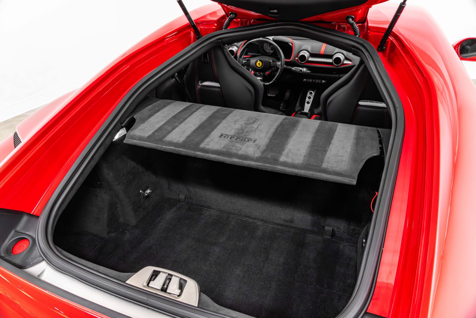 Certified 2020 Ferrari 812 Superfast RWD image 21