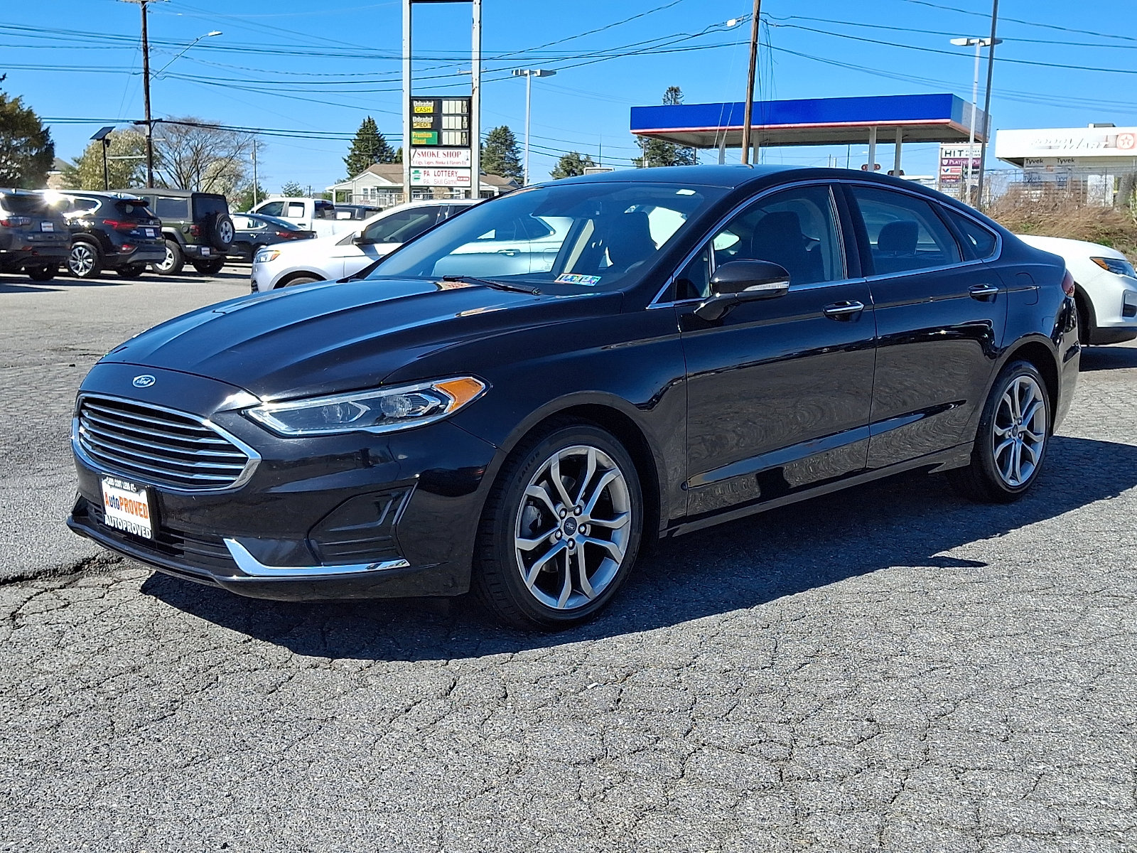 Used 2019 Ford Fusion SEL image 3