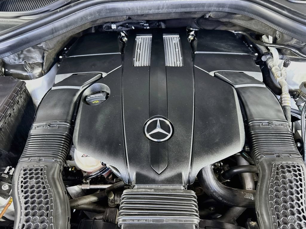 Used 2018 Mercedes-Benz GLS 450 4MATIC image 42