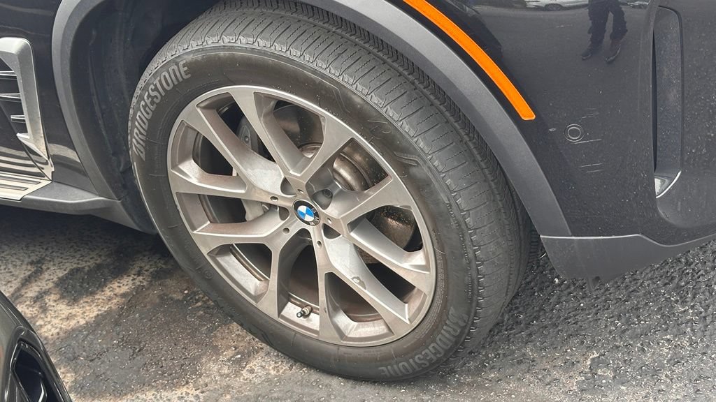 Used 2025 BMW X5 sDrive40i w/ Climate Comfort Package RWD image 4