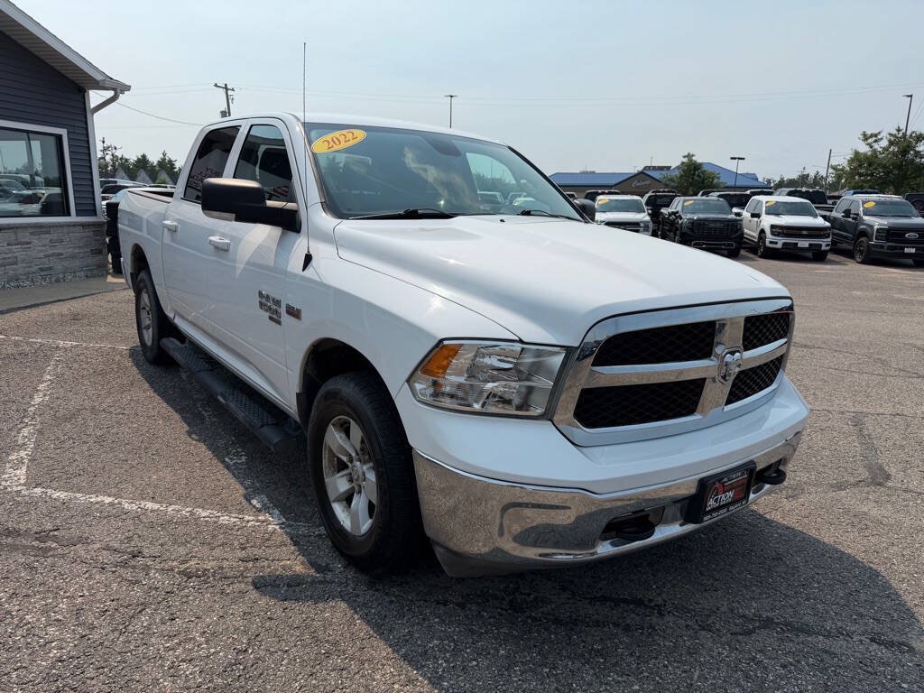 Used 2022 RAM 1500 Classic SLT w/ Electronics Convenience Group AWD/4WD image 7