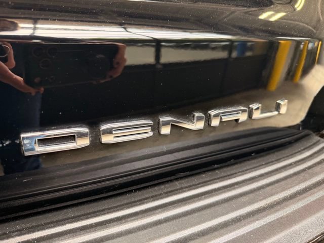 Used 2024 GMC Yukon Denali w/ Max Trailering Package AWD/4WD image 10