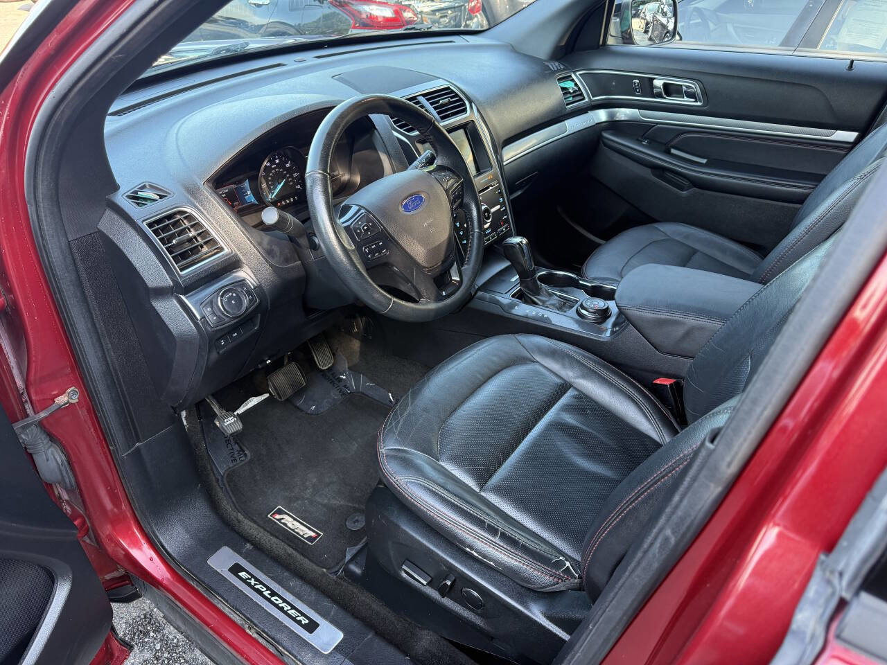 Used 2018 Ford Explorer Sport image 8