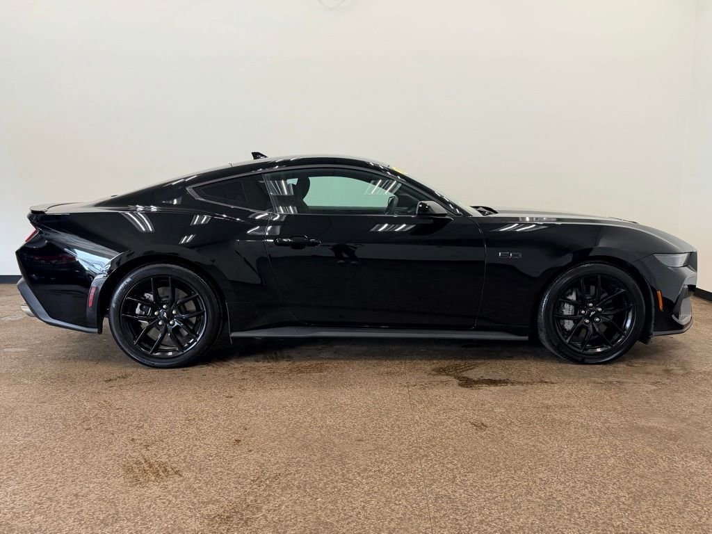 Used 2025 Ford Mustang GT w/ Mustang Nite Pony Package image 7