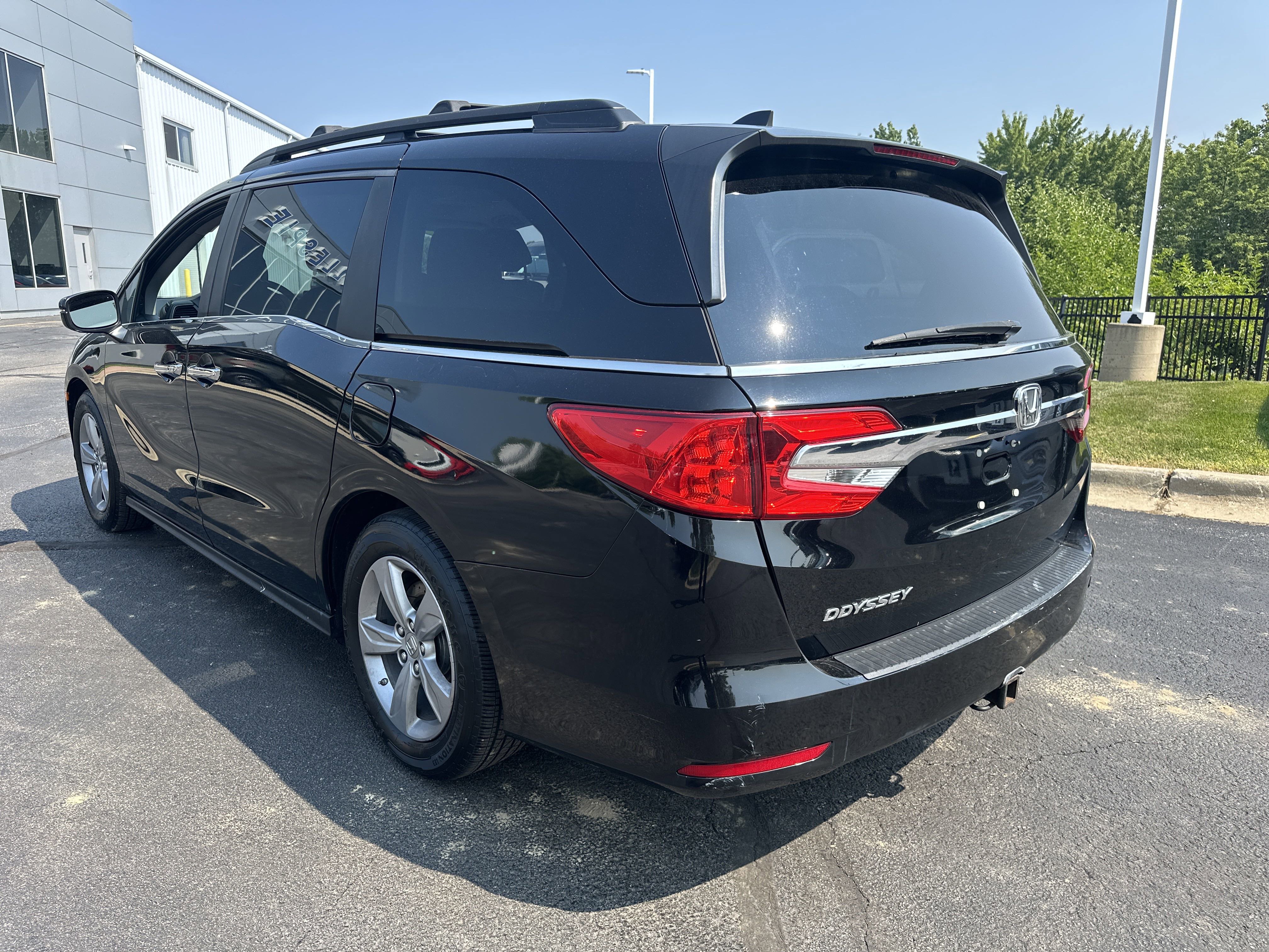 Used 2018 Honda Odyssey EX-L image 6