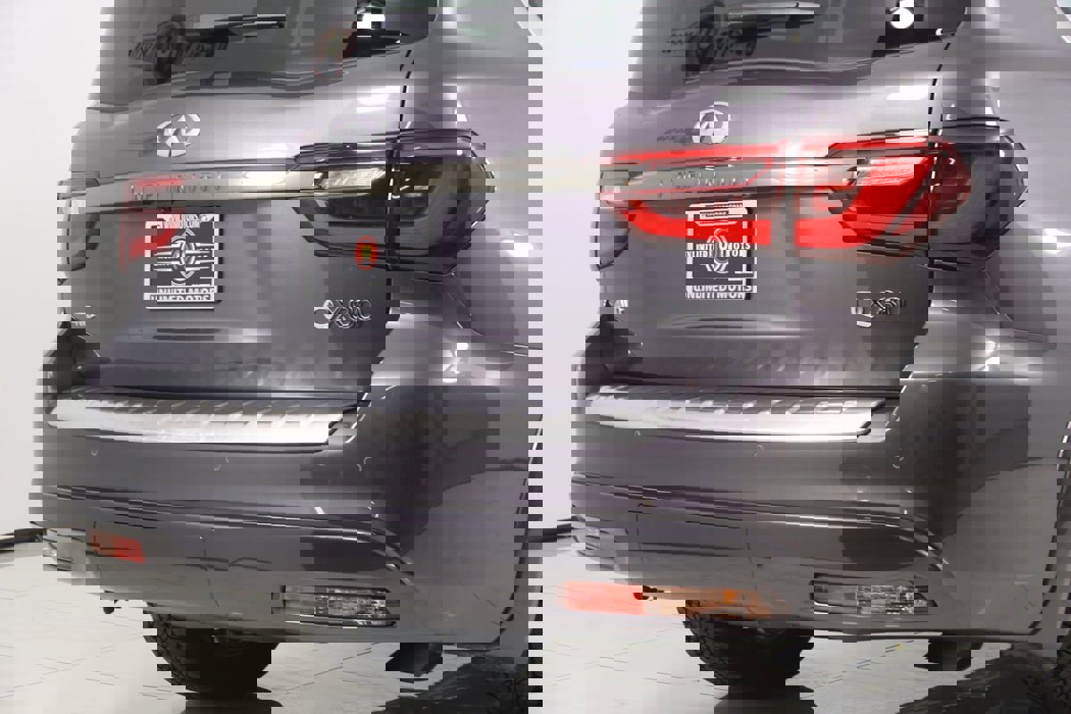 Used 2023 INFINITI QX80 Premium Select w/ All-Season Package image 47