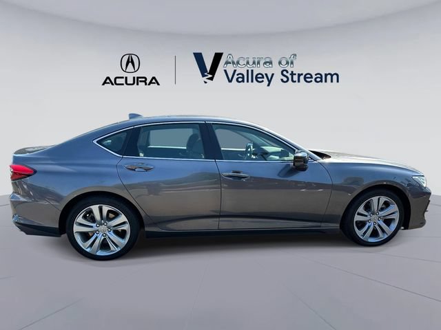 Used 2022 Acura TLX w/ Technology Package FWD image 5