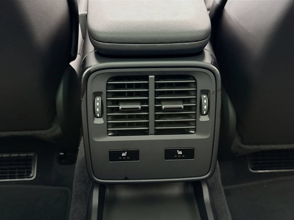 New 2026 Porsche Taycan AWD/4WD image 27
