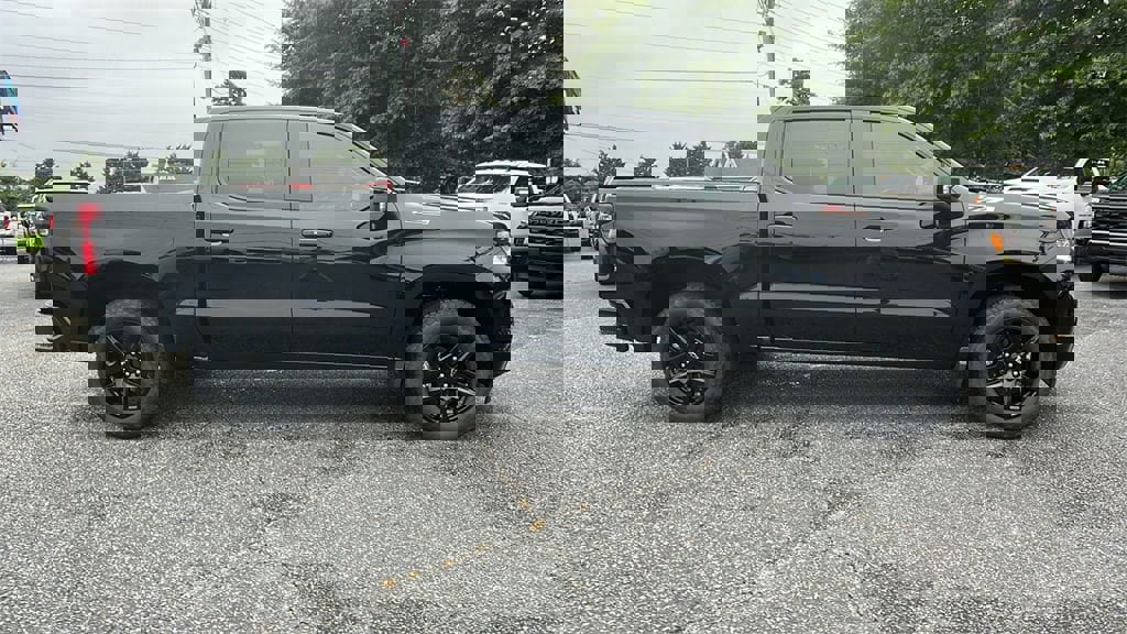 New 2026 Chevrolet Silverado 1500 RST w/ RST All Star Premium Package image 4