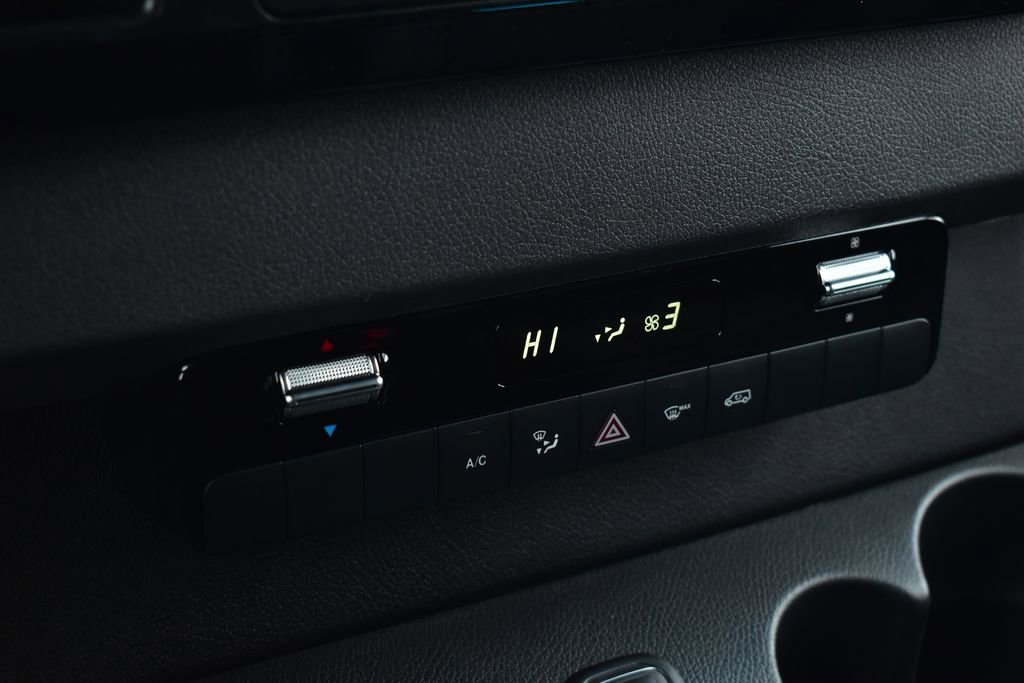 Certified 2025 Mercedes-Benz Sprinter 2500 image 20