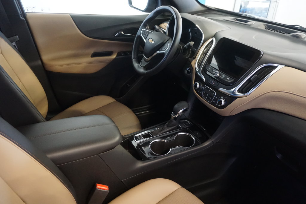 Used 2022 Chevrolet Equinox Premier AWD/4WD image 28