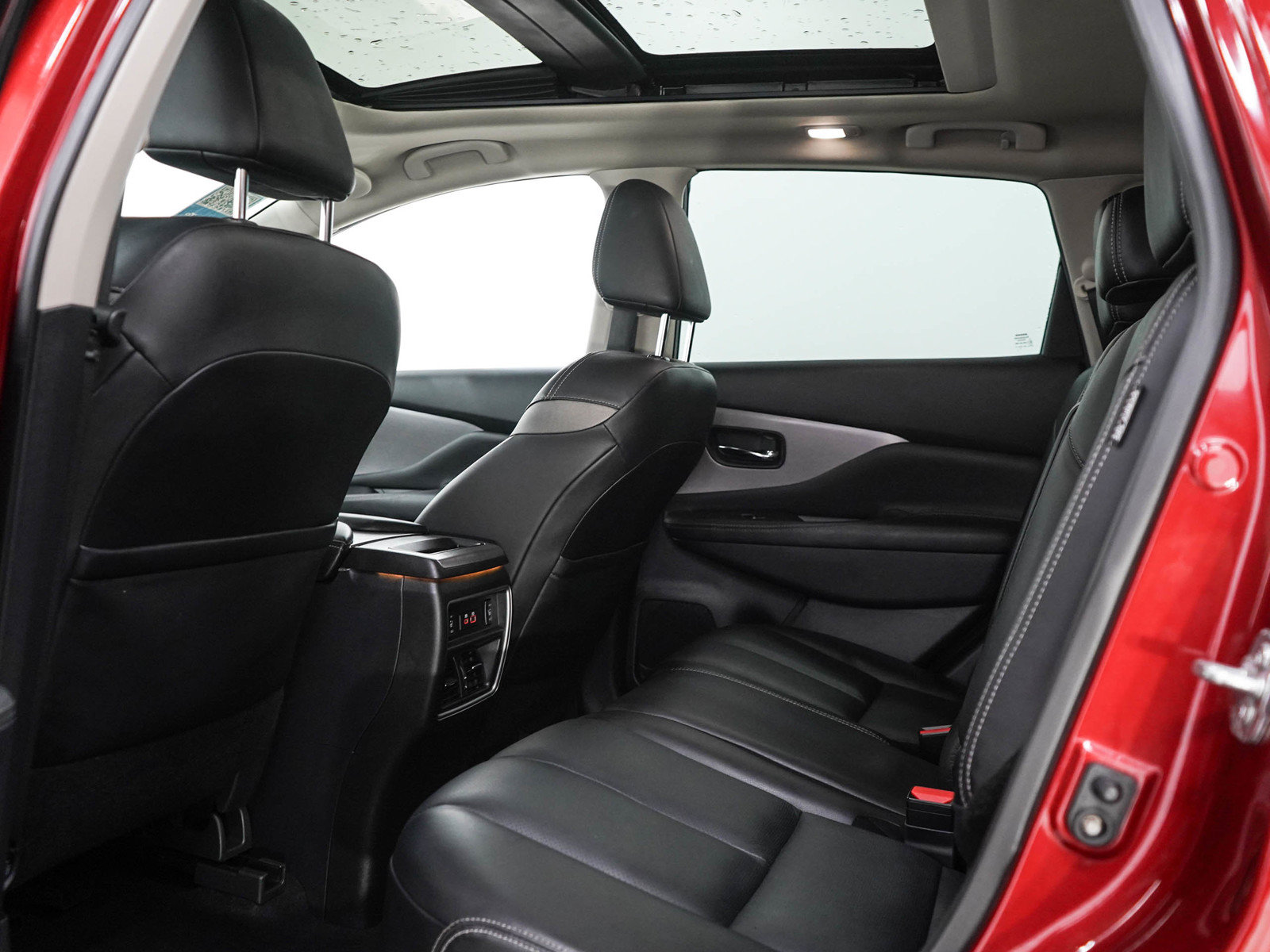 Used 2020 Nissan Murano SL w/ Moonroof Package AWD/4WD image 18