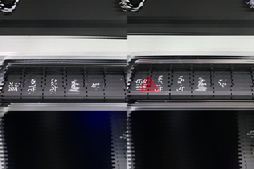 Used 2022 Audi Q3 2.0T Premium Plus image 25