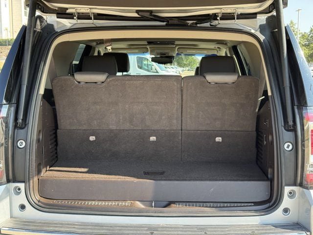 Used 2016 GMC Yukon Denali w/ Open Road Package RWD image 37