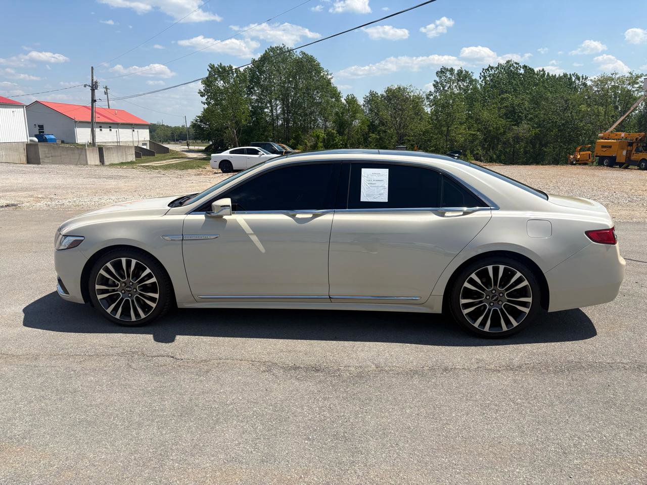 Used 2018 Lincoln Continental Reserve w/ Continental Climate Package AWD/4WD image 6