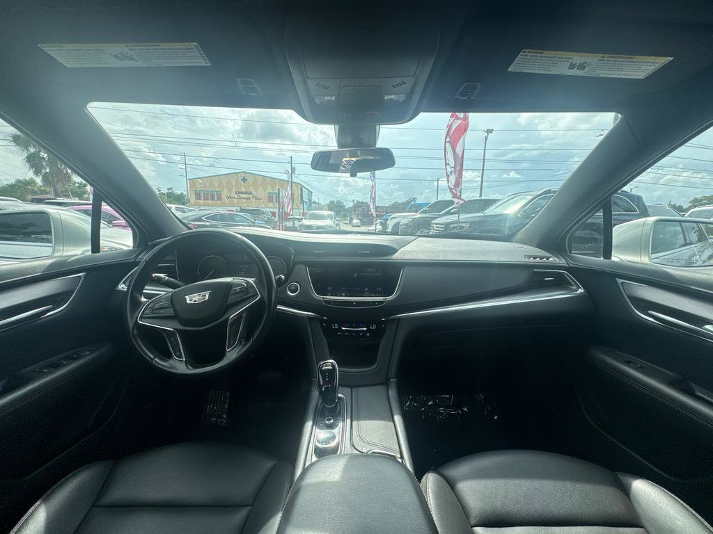 Used 2020 Cadillac XT5 Luxury FWD image 16