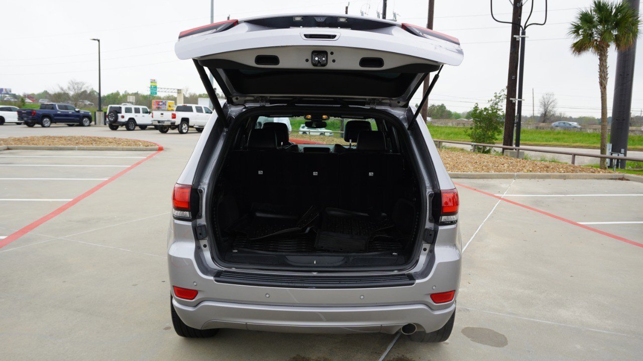 Used 2019 Jeep Grand Cherokee Altitude image 35