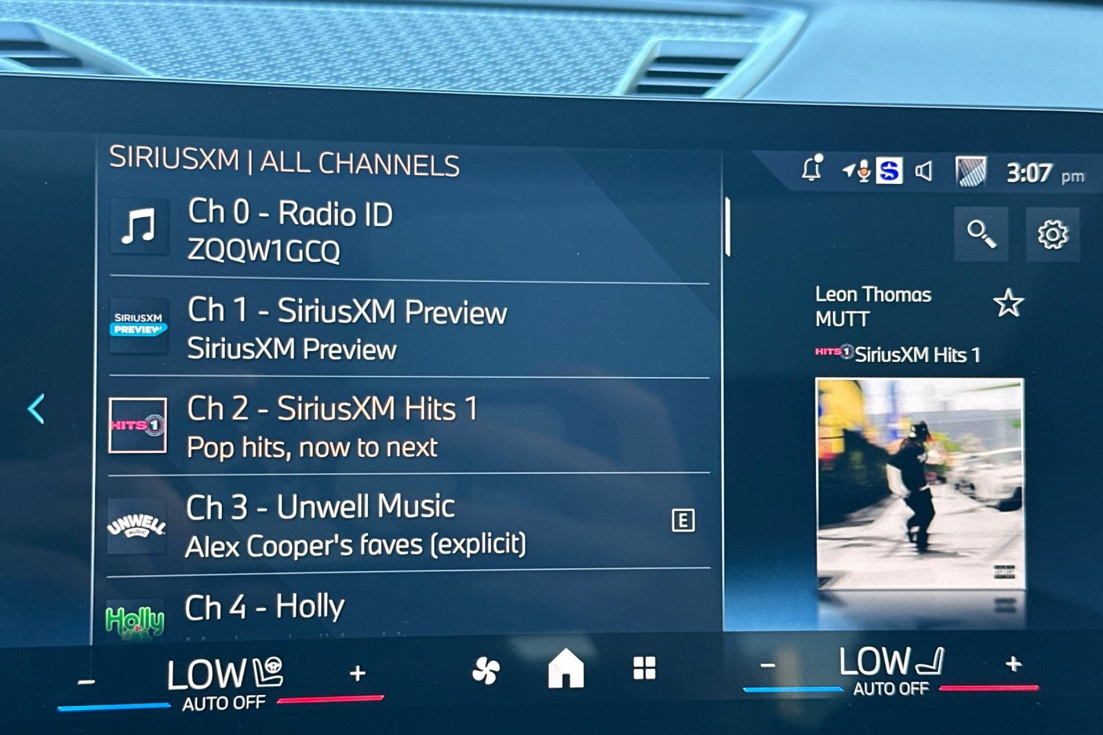 Used 2025 BMW X1 xDrive28i w/ Convenience Package image 25