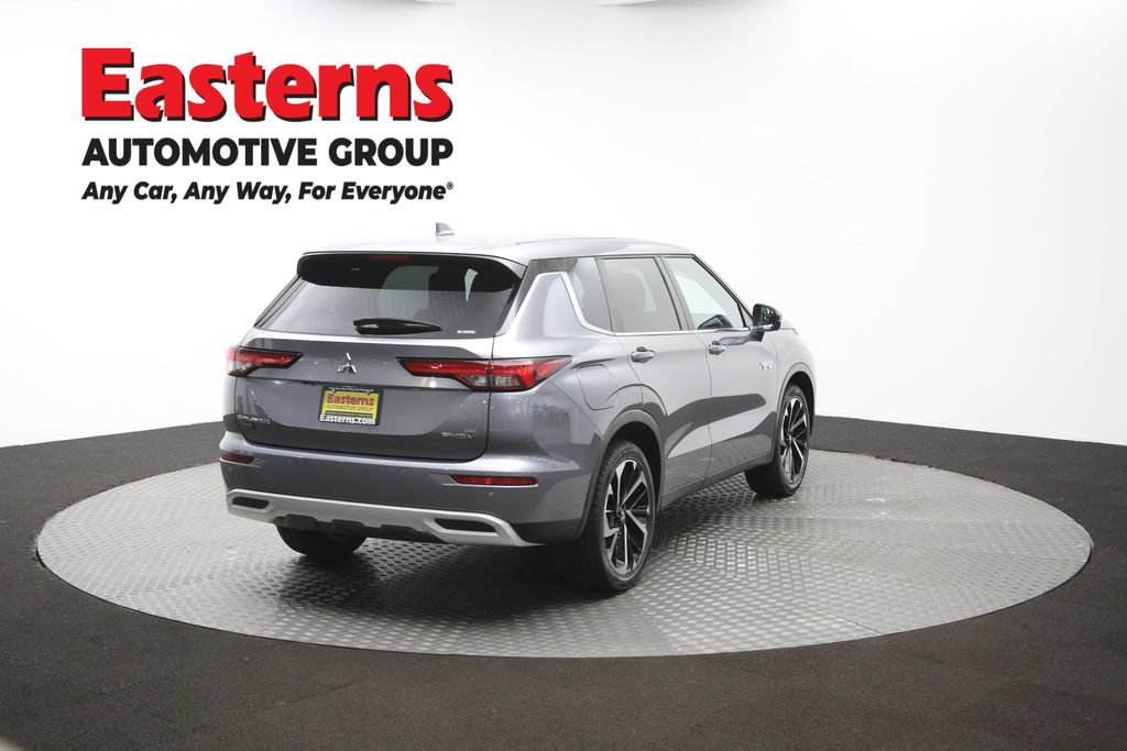 Used 2023 Mitsubishi Outlander SE AWD/4WD image 40