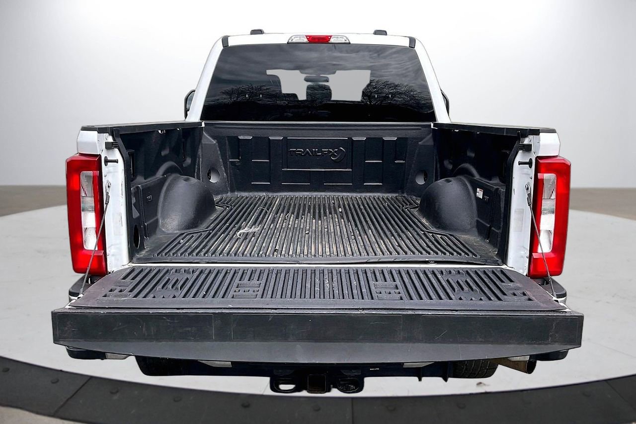 Used 2025 Ford F250 XLT image 24