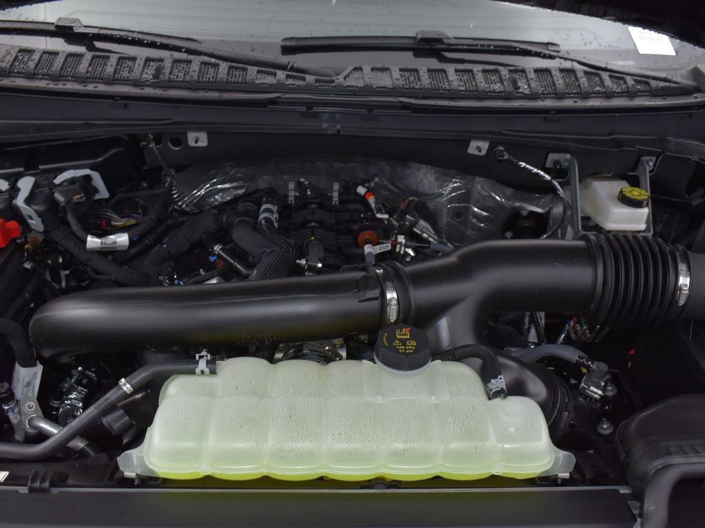 New 2026 Lincoln Navigator Reserve w/ Jet Appearance Package AWD/4WD image 19