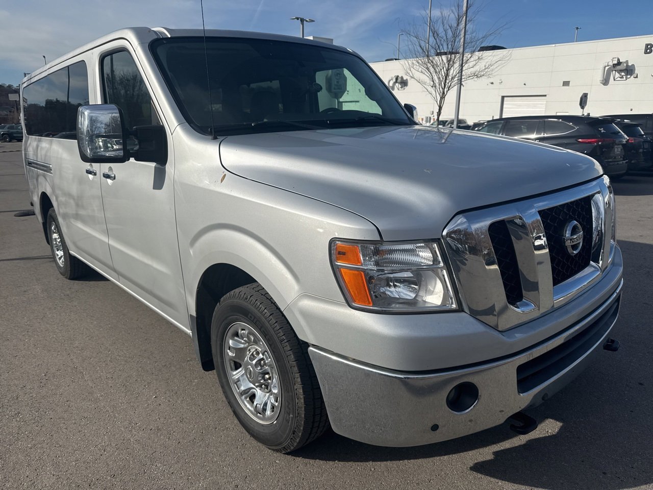 Used 2018 Nissan NV 3500 SL video 2