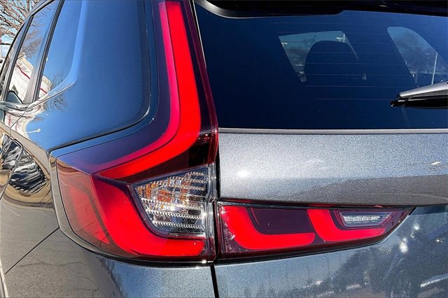 Used 2025 Honda CR-V Sport image 28