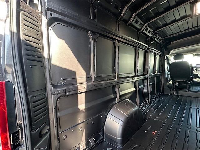 New 2026 RAM ProMaster 3500 w/ Quick Order Package 22G SLT image 11