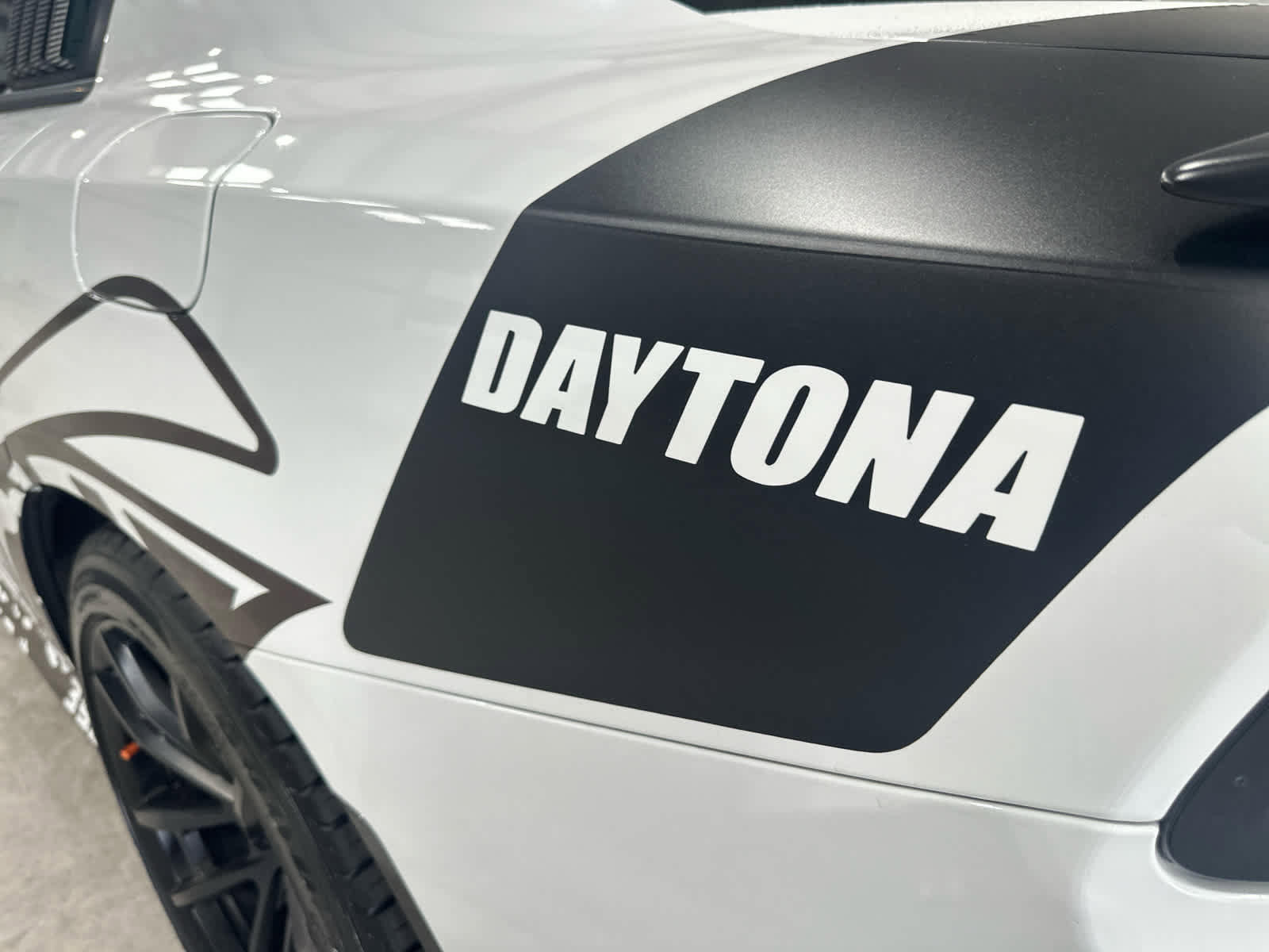 Used 2021 Dodge Charger Scat Pack w/ Daytona Edition Group image 14