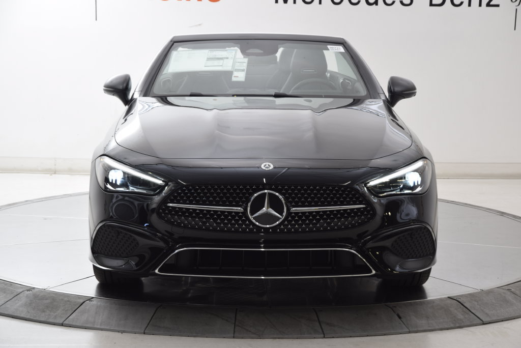 New 2027 Mercedes-Benz CLE 300 4MATIC Cabriolet image 9