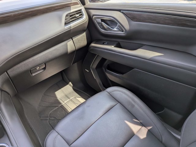 Certified 2024 Chevrolet Tahoe Z71 w/ Luxury Package AWD/4WD image 16