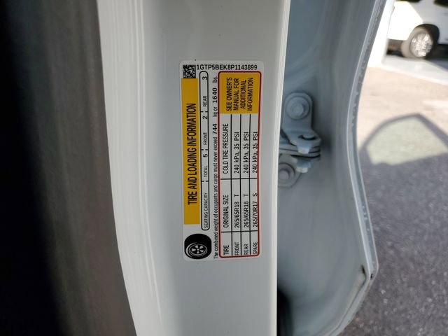 Used 2023 GMC Canyon Elevation image 30