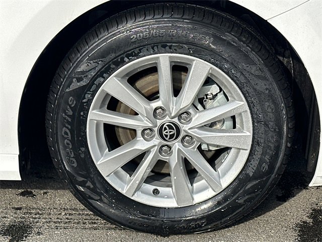 Certified 2025 Toyota Camry LE image 7