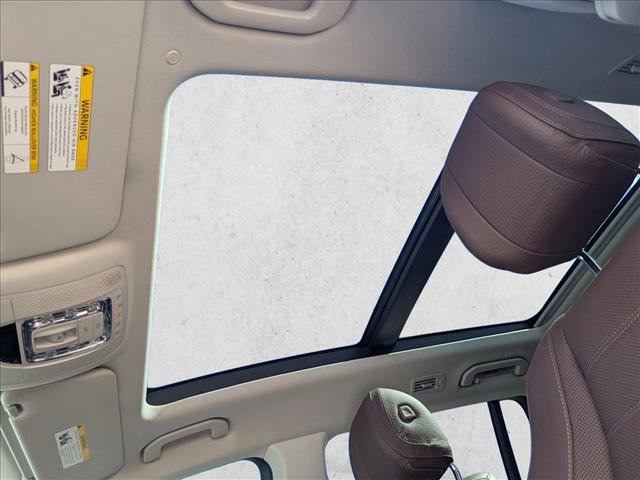 Used 2024 Mercedes-Benz GLS 580 GLS 580 image 16