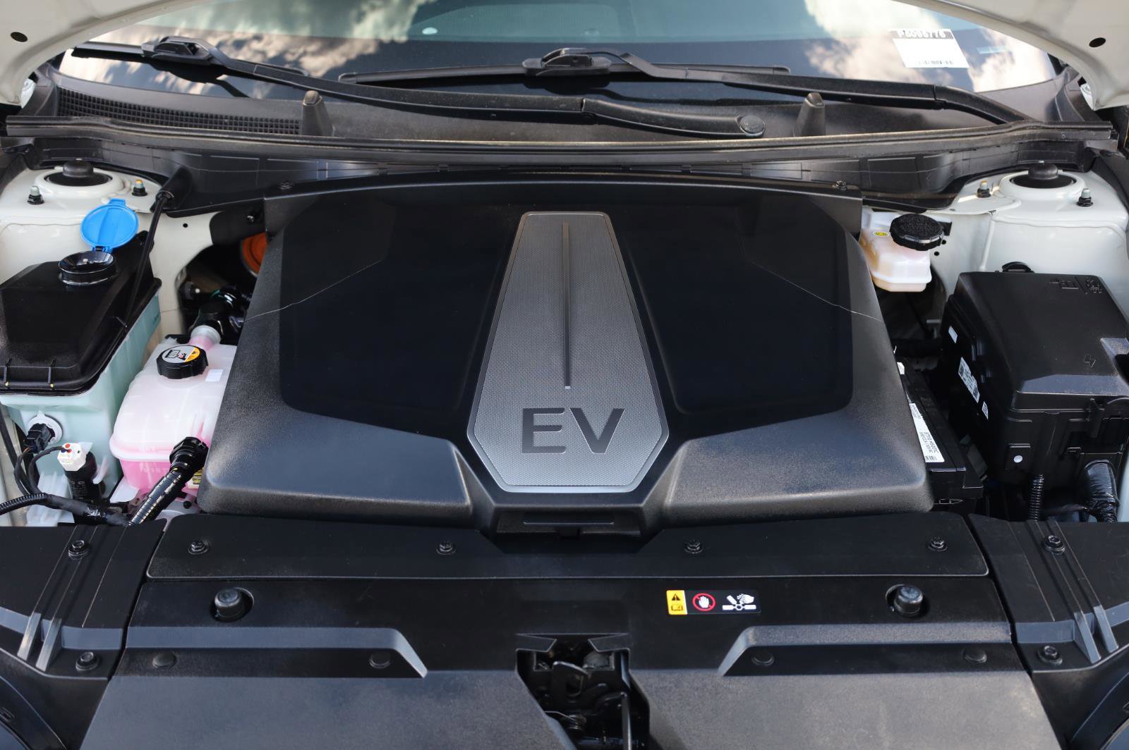 Used 2023 Kia EV6 Wind w/ Wind Technology Package AWD/4WD image 11