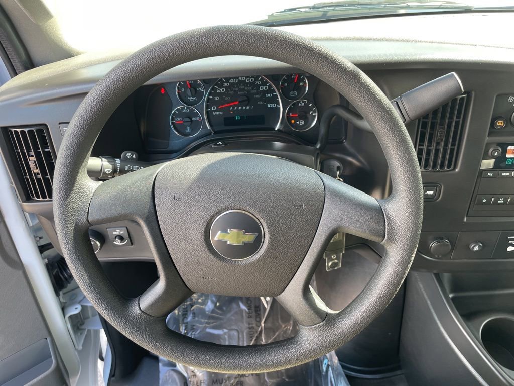 New 2025 Chevrolet Express 2500 Work Van image 11