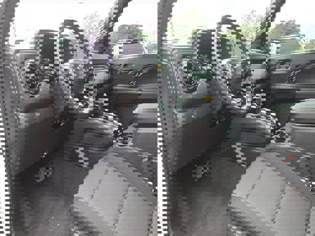 New 2026 Chevrolet Colorado W/T w/ WT Convenience Package II image 17